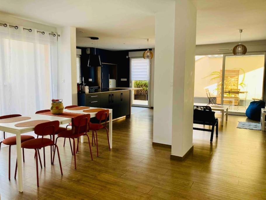 Quai Sud - Gare, 100 M2, Parking, Wifi, Superette, Lave Linge Lejlighed Angers Eksteriør billede